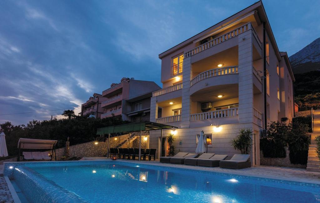 Apartment Gloria Makarska